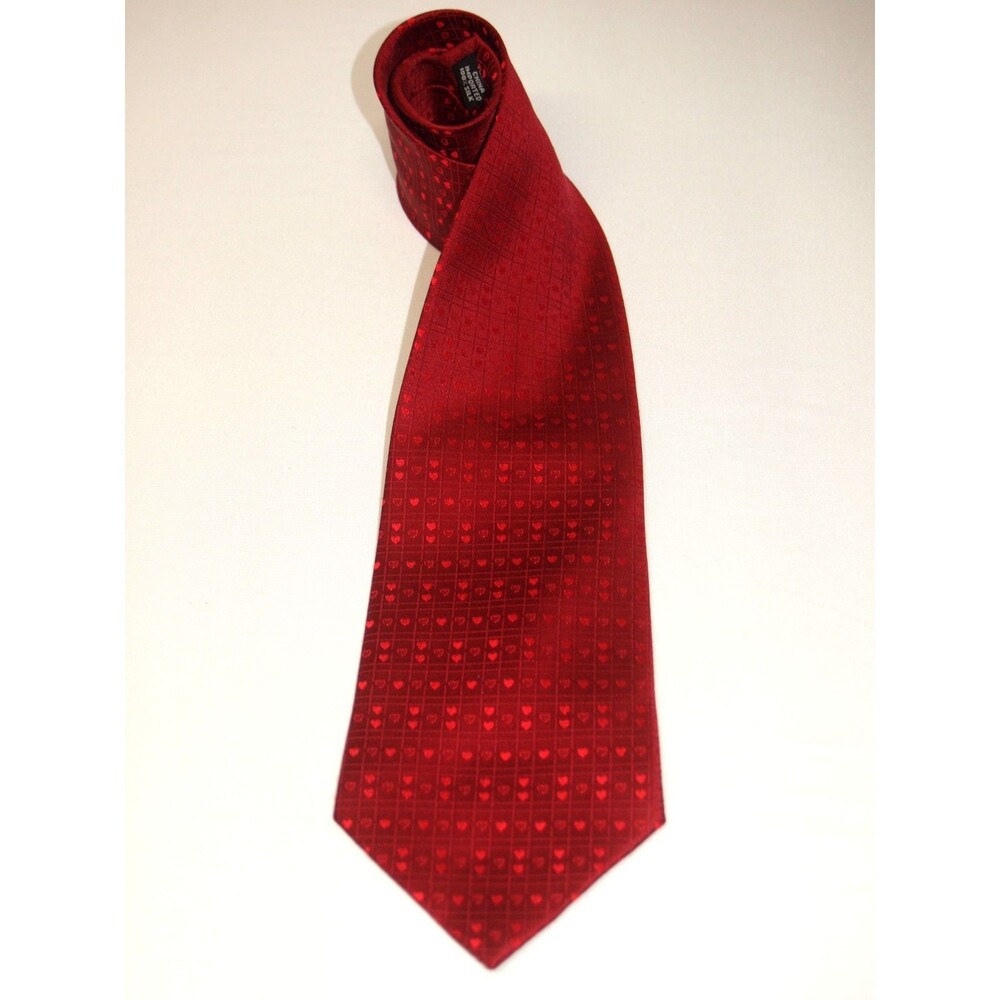 Heart Tie Hallmark Valentines Day Tie by Seasonal Concepts 100% Silk 4"x60" Love